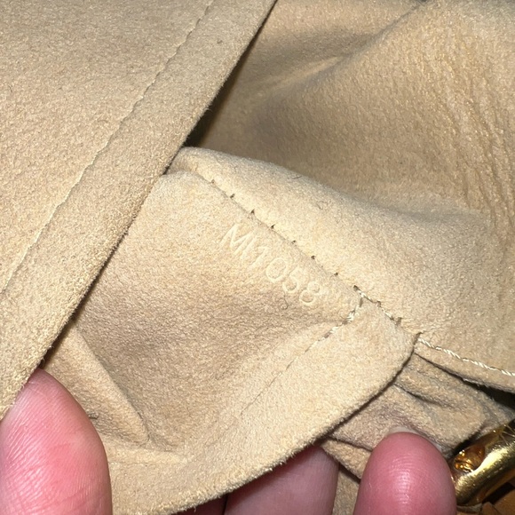 Louis Vuitton Galleria PM Shoulder Bag - Picture 16 of 16